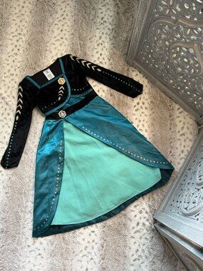 Disney Frozen Halloween costume girls 4T Elsa Anna Princess trick or treat party